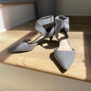 Nine West strappy pointy toe heels. Wool. Gray. Size 6.5. Almost 2 inch heel.